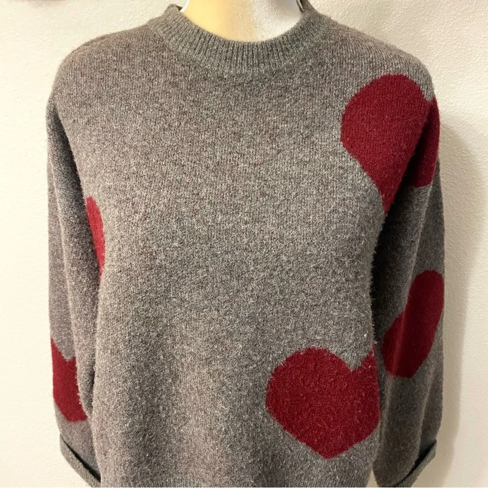 Natural Life Heart Knit Crewneck Sweater - Picture 4 of 9